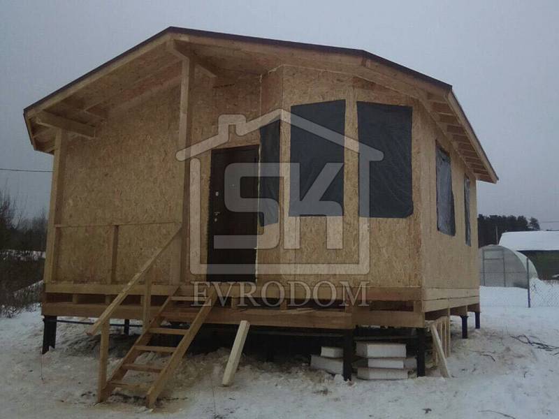 Строительство дома из СИП панелей по индивидуальному проекту в п. Первомайское Ленинградской области