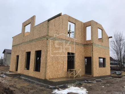 Строительство дома из СИП панелей по индивидуальному проекту в п. Малое Карлино Ленинградской области