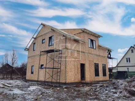 Строительство дома из СИП панелей по индивидуальному проекту в п. Малое Карлино Ленинградской области