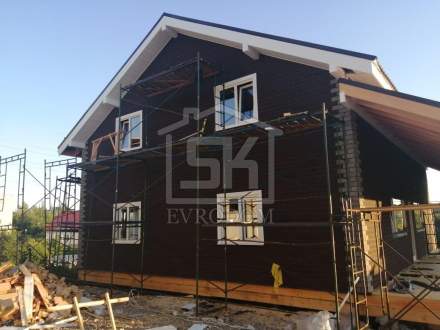 Строительство дома из СИП панелей по индивидуальному проекту в п. Поляны Ленинградской области