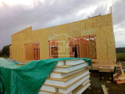 Строительство дома из СИП панелей по индивидуальному проекту в п. Вуокса Ленинградской области.