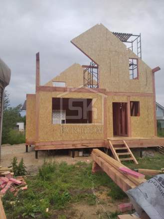 Строительство дома из СИП панелей в д. Ладога 