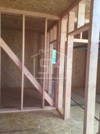 Строительство дома из СИП панелей в п. Синявино, по индивидуальному проекту.