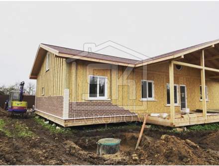 Строительство одноэтажного дома из СИП панелей, по индивидуальному проекту в г. Гатчина Ленинградской области