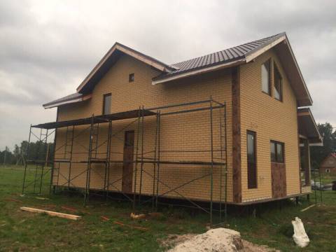 Строительство дома из СИП панелей по  проекту &quot;Зелёная Роща&quot; в п.Зелёная Роща Ленинградской области.