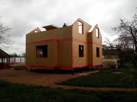 Строительство дома из СИП панелей по типовому проекту &quot;ДЕМО-2&quot; в д. Финев Луг Новгородской области.